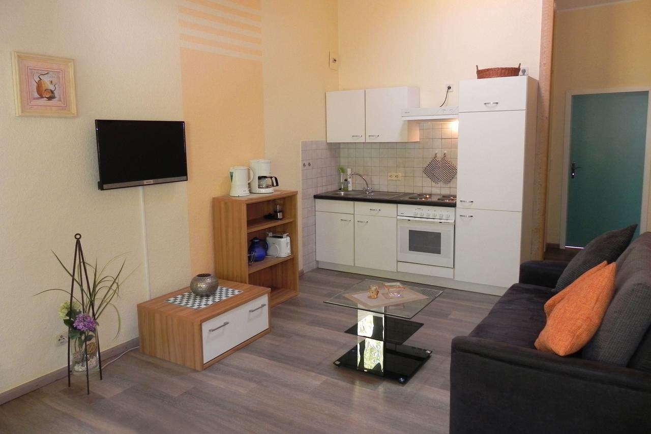 Ferienwohnung Tilli Целль-ан-дер-Мозель Экстерьер фото