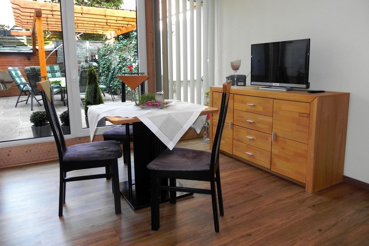 Ferienwohnung Tilli Целль-ан-дер-Мозель Экстерьер фото