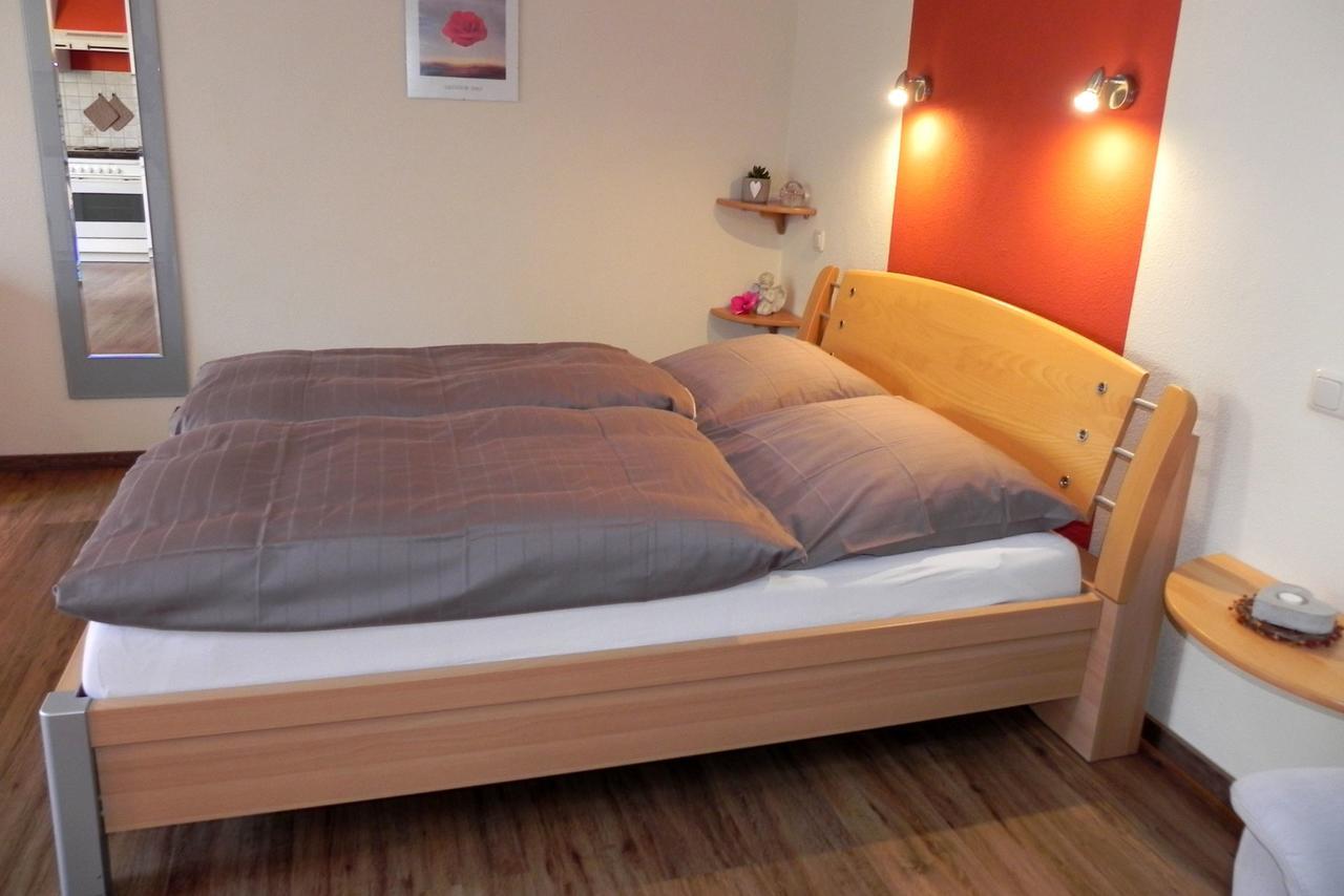 Ferienwohnung Tilli Целль-ан-дер-Мозель Экстерьер фото